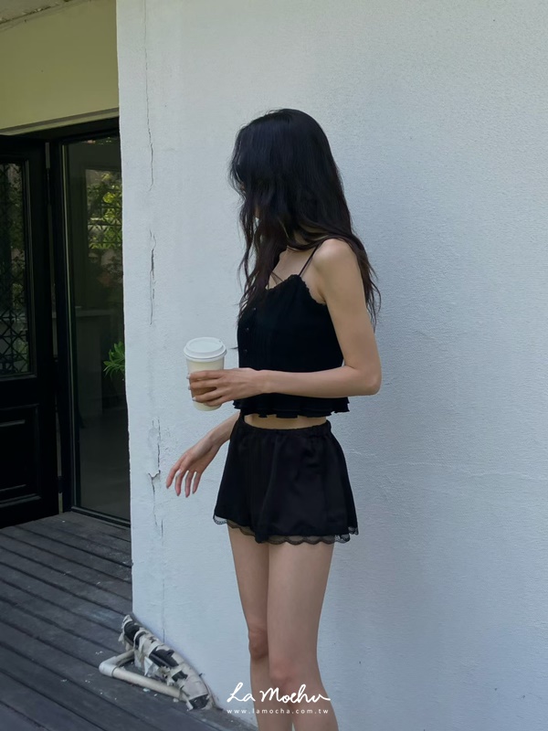 下擺蕾絲小短褲(花花清單)